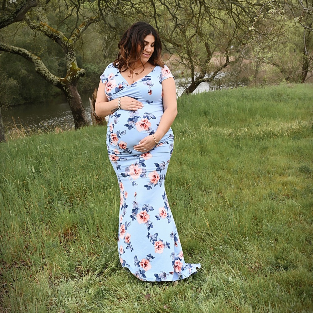 Pinkblush Blue Rose Maternity Maxi Dress
